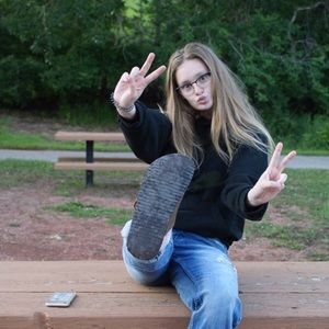 Meet your Posher, Sam